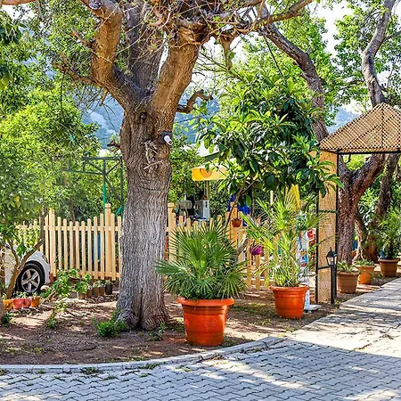Bed and breakfast Three Islands